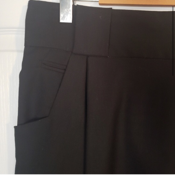 H&M Double Front Pocket Skirt - Picture 4 of 5